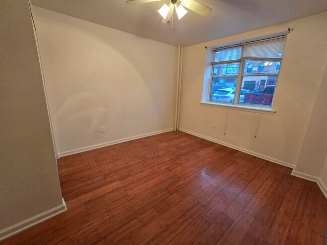 Foto del edificio - 1162 S 11th St