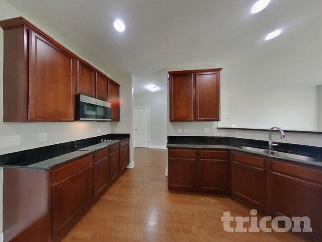 Building Photo - 1004 Abberley Cir