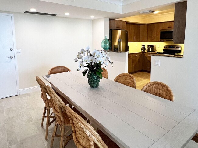 Foto del edificio - 3546 S Ocean Blvd