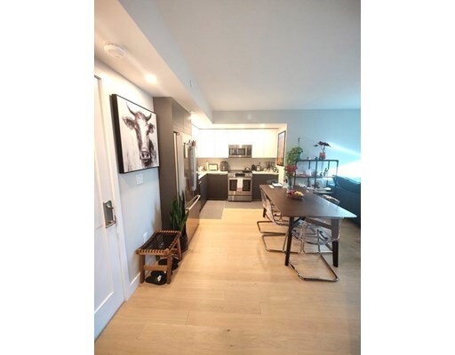 Foto del edificio - 932 Broadway
