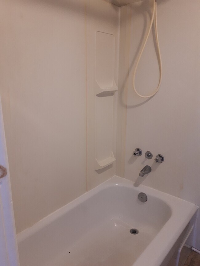 Photo du bâtiment - 184 Christina St S