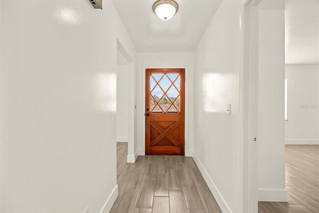 Foto del edificio - 31300 US-441