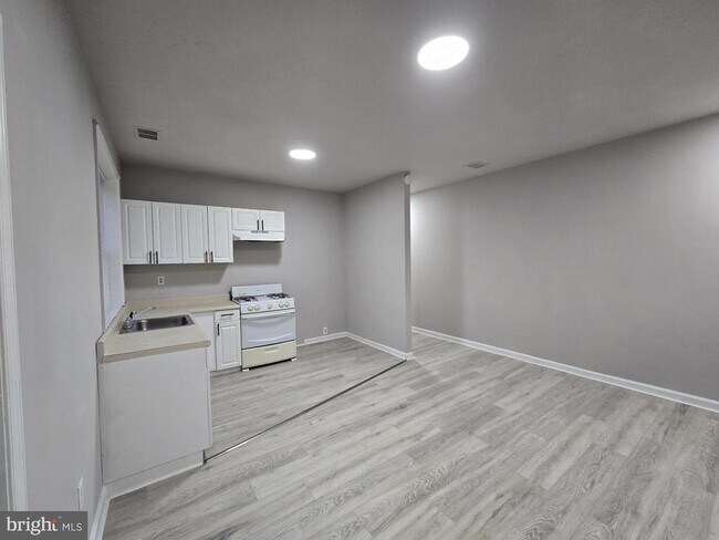 Foto del edificio - 5431 Baltimore Ave