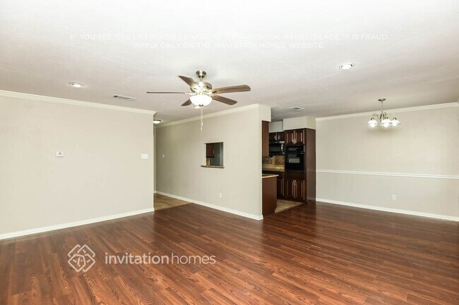 Foto del edificio - 318 SW Murphy Rd
