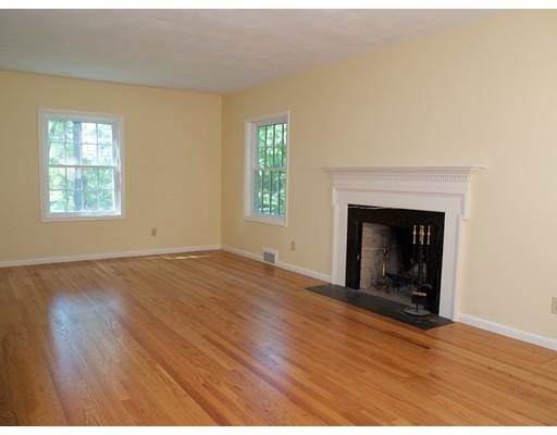 Building Photo - 40 Woodsley Rd