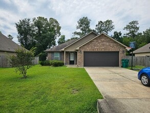 Building Photo - 42172 Broad Walk Ave
