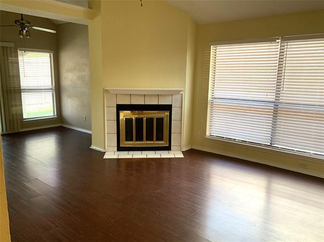 Foto del edificio - 942 Boxwood Dr