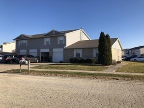 Building Photo - 1562 Lemna Ave