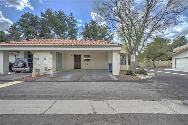 Primary Photo - Awesome Gilbert home