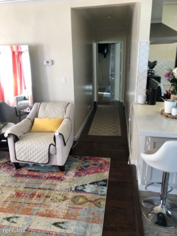 Building Photo - 2 br, 2 bath Apartment - 6563 S Van Ness Ave