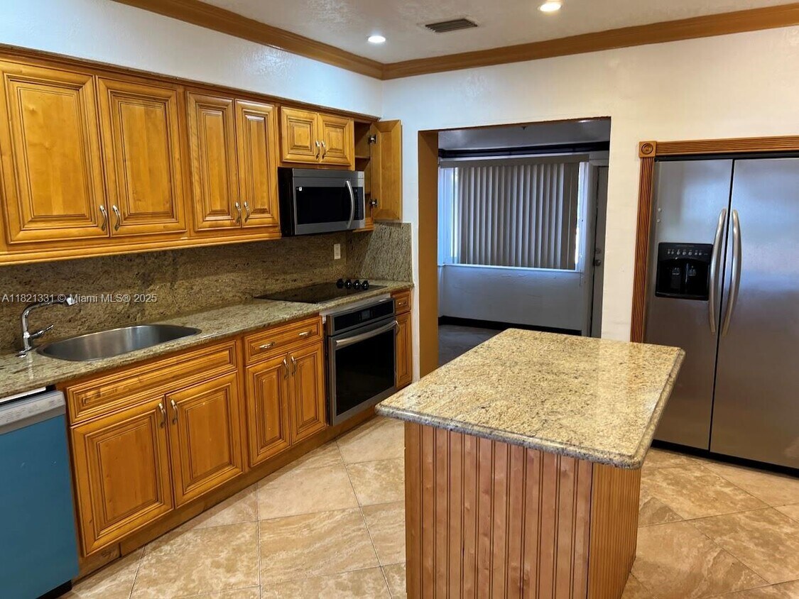 Foto principal - 2510 Wiley St