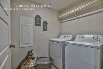 Building Photo - 22091 W 123rd Ln