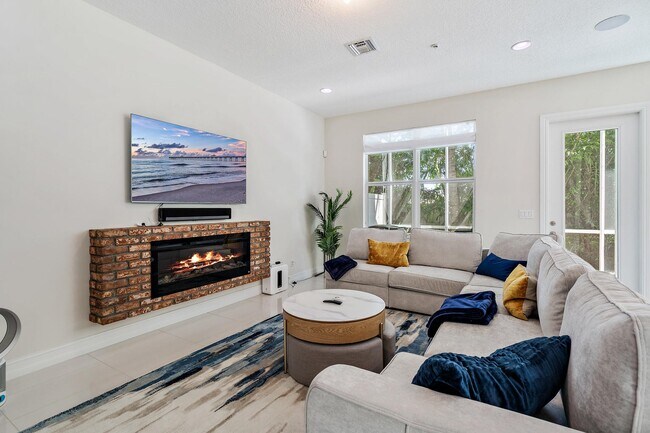 Building Photo - 1843 Juno Landing Ln