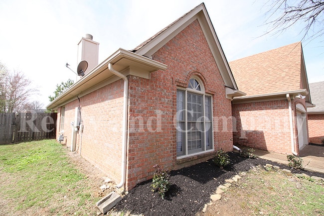 Building Photo - 1491 Appling Wood Cv S
