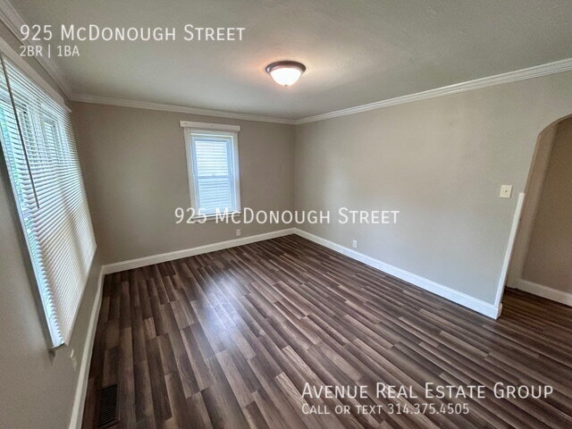 Building Photo - 925 McDonough St
