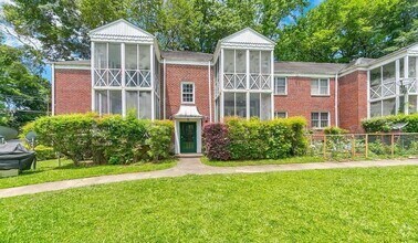 Building Photo - 72 Delmont Dr NE