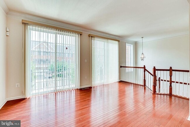 Building Photo - 23243 Hanworth St