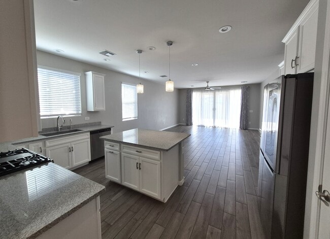 Foto del edificio - 7742 S Long Pond Walk Way