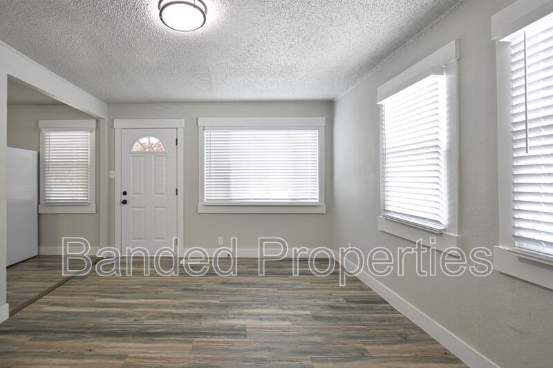 Foto principal - 265 Maple St