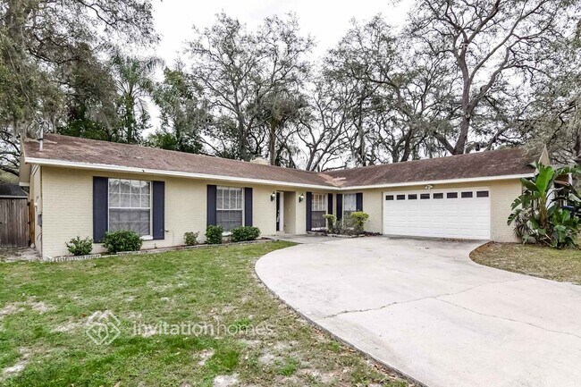 Foto del edificio - 5208 Cumberland Dr