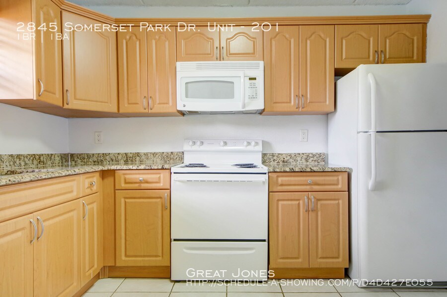 Primary Photo - 2845 Somerset Park Dr