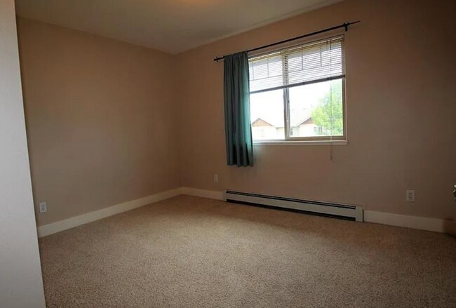 Foto del edificio - 3 Bedroom 2.5 Bath plus an Office in Bozeman!
