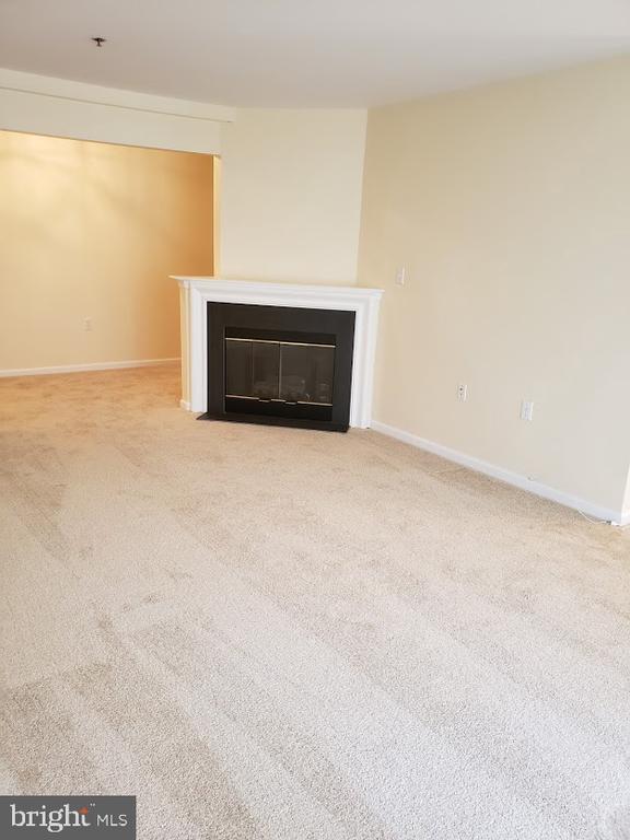 Building Photo - 509 Paoli Pointe Dr