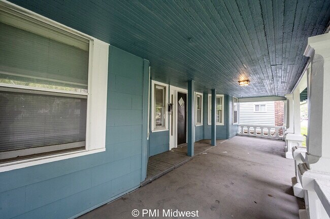Foto del edificio - 130 N Gladstone Ave