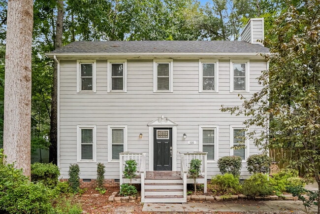 Building Photo - 100 Remington Woods Dr