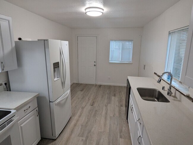 Foto del edificio - 4006 34th St - Sacramento 95820
