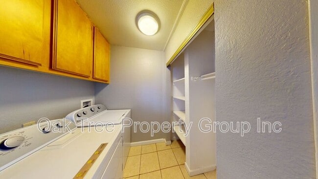 Building Photo - 2225 23rd Ave