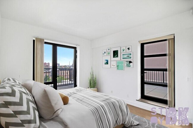Foto del edificio - 3 bedroom in Brooklyn NY 11232