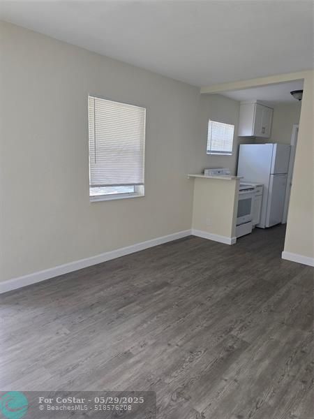 Building Photo - 1719 Lauderdale Manor Dr