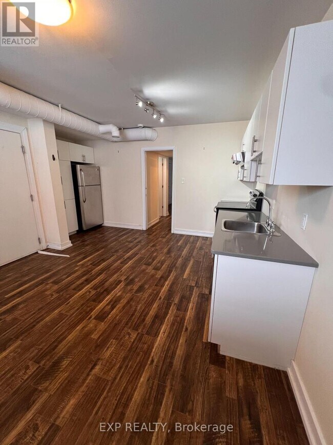 Photo du bâtiment - 144 Barrette St