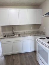 Building Photo - 1218 1st Ave N