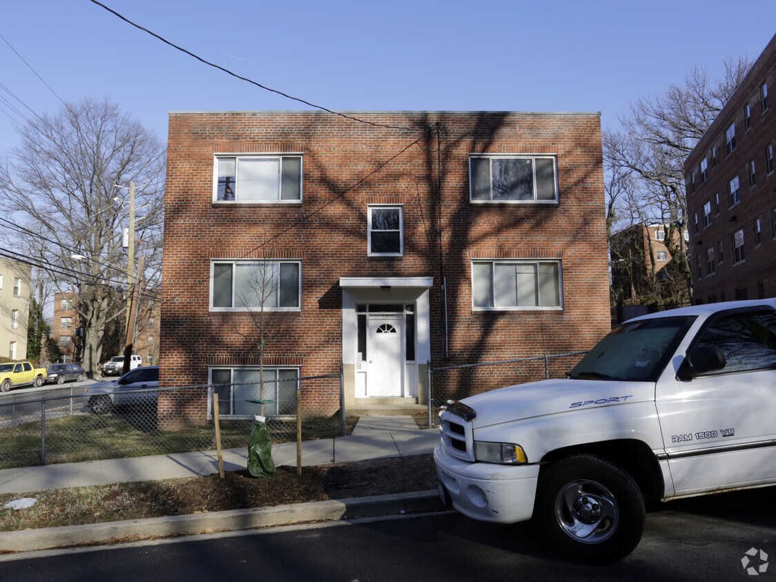 Foto del edificio - 2800 Texas Ave SE