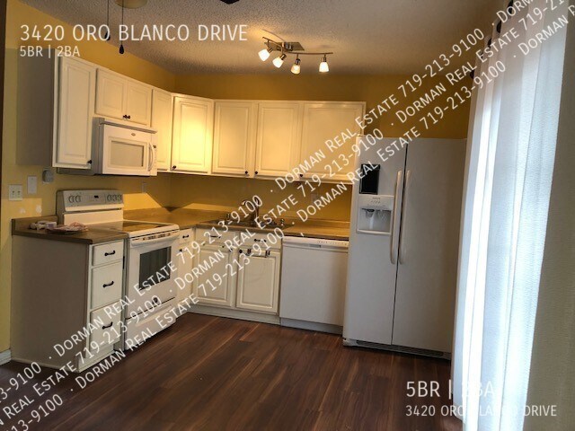 Foto del edificio - 3420 Oro Blanco Dr