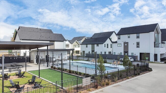 Foto del edificio - 1107 Highland Square Ln