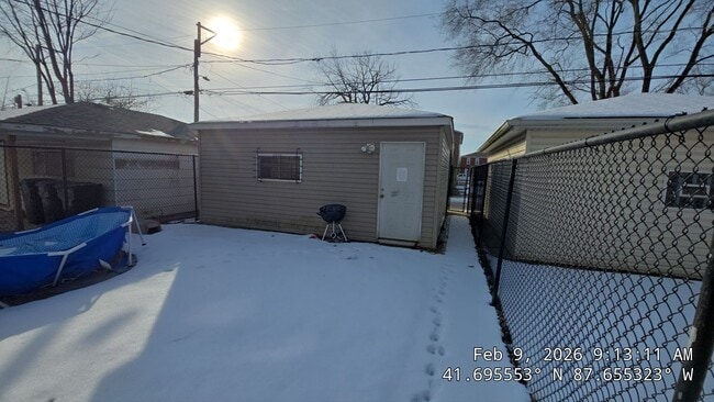 Foto del edificio - 1313 W 109th St