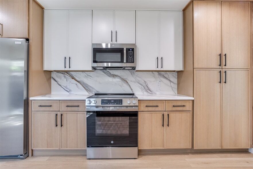 Foto principal - 202 Trellis Pl