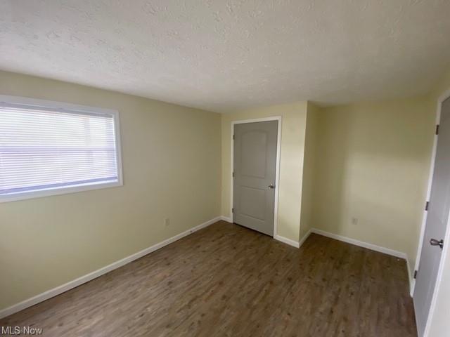 Building Photo - 930 Hostetler Rd