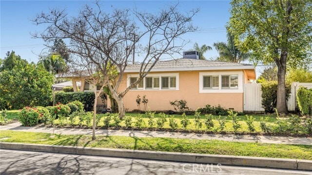 Building Photo - 16642 Los Alimos St
