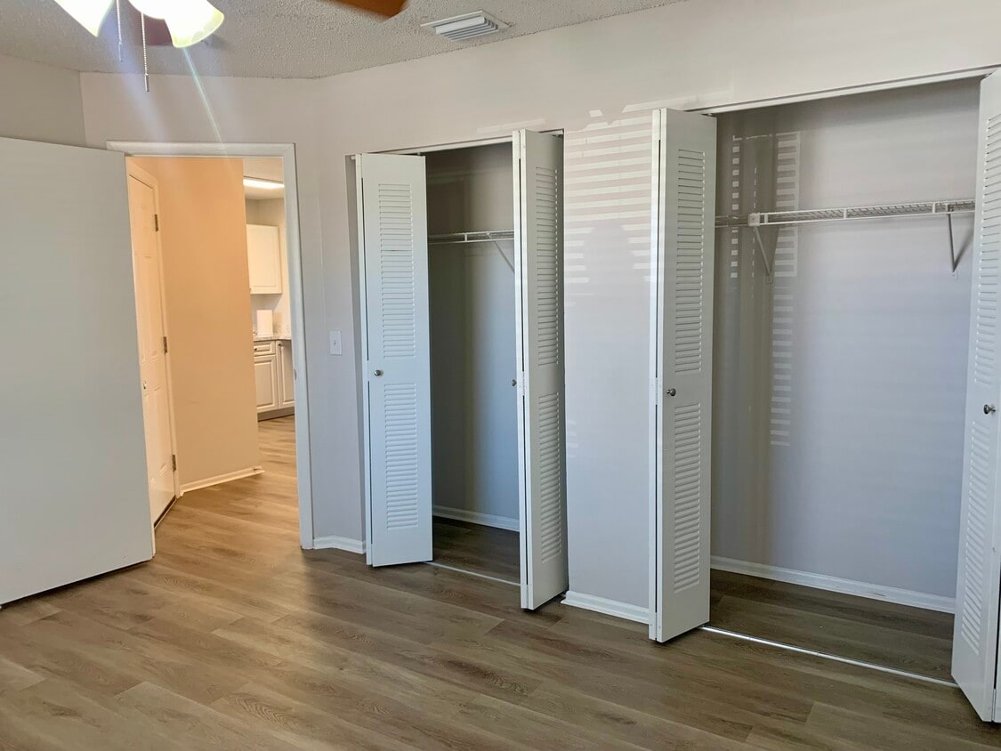 Photo - 2558 W Bird St (Tampa, FL)