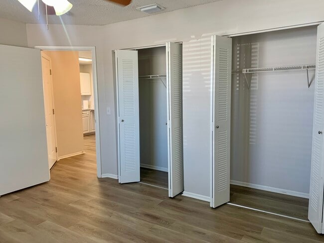 Photo - 2558 W Bird St Townhome