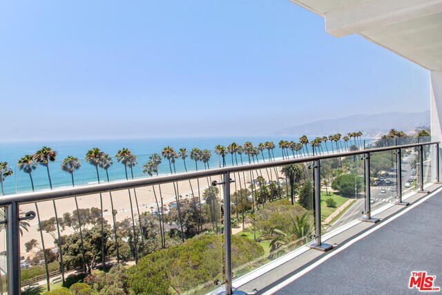 Foto principal - 535 Ocean Ave