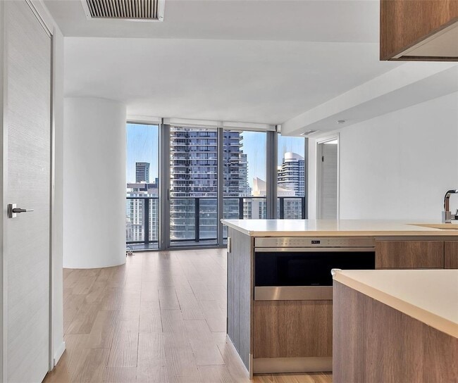 Foto del edificio - 801 S Miami Ave