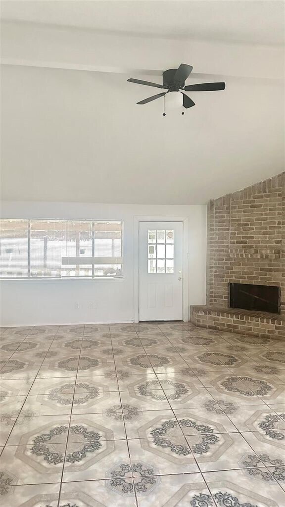 Building Photo - 2743 Flintrock Cir