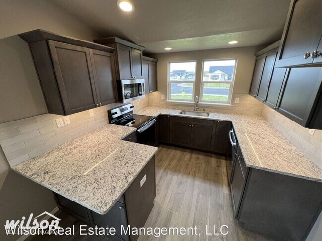 Foto del edificio - 3 br, 2 bath House - 6114 Crown Crest Ave