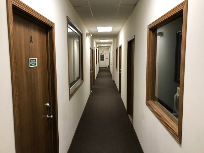 Main Entrance - 351 Chicago Rd