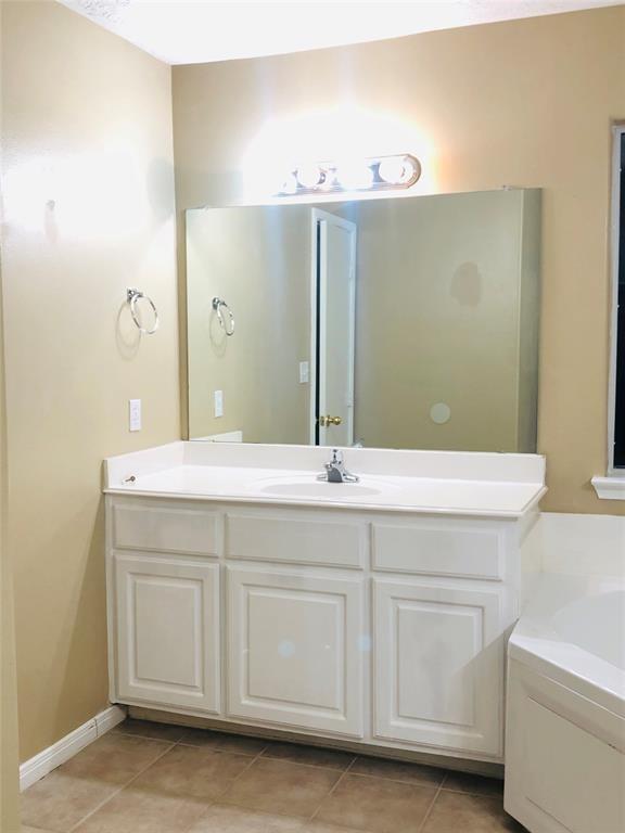 Building Photo - 9627 Amberjack Dr